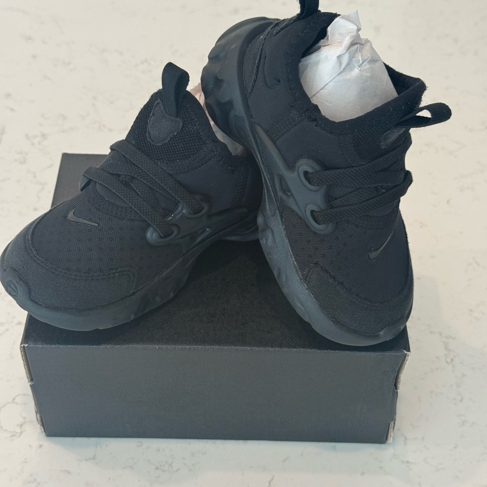 Nike  Presto RT "BLACK" Toddler 7C Black Kids Sneakers